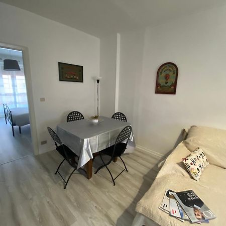 Appartamento Lella Zona Terme Centro E Vicino Habilita-Villa Igea أكوي تيرمي المظهر الخارجي الصورة